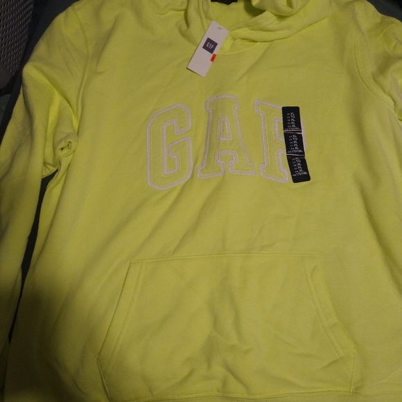 Gap sweatshirts - Picture 2 of 2